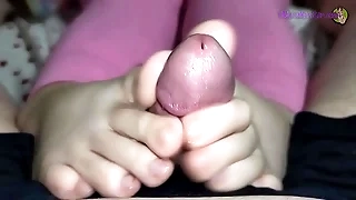 Giving a FOOTJOB after a long time bringing off my Nintendo Switch!